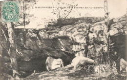 Delcampe - [-25%] FRANCE - Malesherbes - Entrée De La Caverne Des Catacombes - Carte Postale Ancienne - Malesherbes