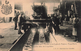 Delcampe - [-25%] BELGIQUE - Seraing - Société John Cockerill Aciéries - Fours Martin Coulée Dans Les Lingotières - Carte Postale A - Seraing