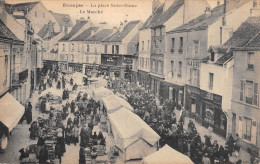 Delcampe - CPA 91 ETAMPES / LA PLCE NOTRE DAME / LE MARCHE - Etampes