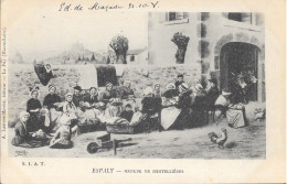 Delcampe - Espaly (Haute-Loire) Groupe De Dentelières Du Velay - Edition A. Laurent-Moniet, Le Puy, Carte S.I.A.T Dos Simple - Kunsthandwerk