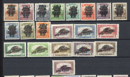 Delcampe - HONGRIE 1919 Yv. N° 264 à 283 *  Timbres De 1919 Surchargés Cote  32 Euro BE   2 Scans - Ungebraucht