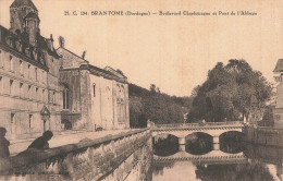 Delcampe - BRANTOME : BOULEVARD CHARLEMAGNE ET PONT DE L'ABBAYE - Brantome