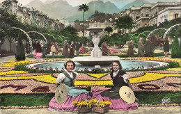 Delcampe - [-5%] FRANCE - Menton - Mentonnaises - Fête Du Citron - Fontaine - Jardin - Folklore - Costumes - Animé - Carte Postale - Menton