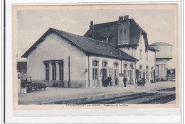 Delcampe - GUIGNICOURT-sur-AISNE : Intérieur De La Gare - Tres Bon Etat - Guise
