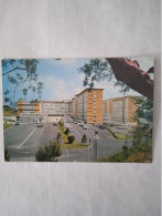 Delcampe - CARTOLINE: ROMA - IL POLICLINICO AGOSTINI GEMELLI (MOVIMENTATA) VIAGGIATA - F/G - COLORI - LEGGI - Health & Hospitals