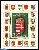 Delcampe - Hungary 1990 Coat Of Arms, With Printed Number & Text On Reverse, Mint NH, History - Ongebruikt