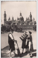 Delcampe - Zaragoza - A Orillas Del Ebro Y El Pilar - Zaragoza