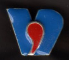 Delcampe - Distintivi AVIS - Associations