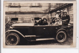 Delcampe - BAZAS : Groupe De Femmes Dans Une Automobile - Très Bon état - Bazas