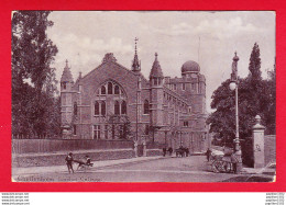 Delcampe - E-Royaume Uni-294P84  CHELTENHAM, Ladies College, Animation, Cpa RAPHAEL TUCK'S Silverette - Cheltenham