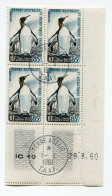 Delcampe - T. A. A. F  N°17 MANCHOT ROYAL EN BLOC DE 4 DATE DU 29-8-60 AVEC OBLITERATION TERRE ADELIE 1-1-61 T.A.A.F. - Gebraucht
