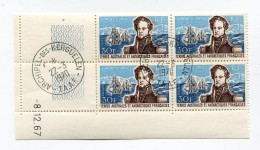 Delcampe - T. A. A. F  N°25 AMIRAL DUMONT-D'URVILLE EN BLOC DE 4 DATE DU 8-12-67 AVEC OBL ARCHIPEL-DES-KERGUELEN 22-3-70 T.A.A.F. - Gebraucht