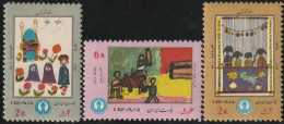 Delcampe - IRAN 1972   -  CHILDREN'S DAY     3v - Iran