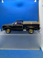 Delcampe - Ertl 1/18 Scale Diecast 7383 - 1978 Dodge Warlock En Noir. - Altri & Non Classificati