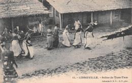 Delcampe - GABON LIBREVILLE Danse Et Scène De TAM-TAM Dos Vierge (Scan R/V) N° 30 \MP7129 - Gabun