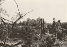 Delcampe - KO 9 -(81) SAINT SULPICE LA POINTE - LE PONT SUSPENDU ET LES 3 CLOCHETONS - 2 SCANS - Saint Sulpice