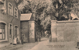 Delcampe - [-10%] BELGIQUE - Hemixem - Dépôt St Bernard - Les Pontonniers Du Génie - Edit. M. Smets  Animé - Carte Postale Ancienne - Hemiksem