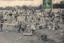 Delcampe - HENRICHEMONT : La Borne - Les Potiers Au Travail - Bon état (une éraflure Au Recto) - Henrichemont