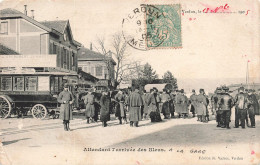 Delcampe - [-50%] France - Verdun - Attendant Larrivée Des Bleus - Edit. R. Vacher - Animé - Tram  - Carte Postale Ancienne - Verdun