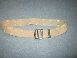 Delcampe - CEINTURON MILITAIRE - Ausrüstung