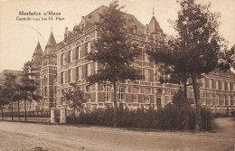 Delcampe - [-10%] BELGIQUE - Mechelen A Maas - Gesticht Van Het H Hart - Sacré Cœur - Bâtiment - Architecture  - Carte Postale Anci - Maasmechelen