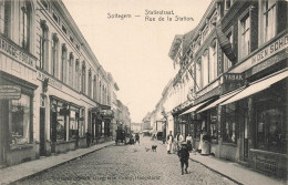 Delcampe - [-5%] BELGIQUE - Sottegem - Statiestraat - Rue De La Station - Transport - Bâtiment - Magasin - Animé - Carte Postale An - Zottegem