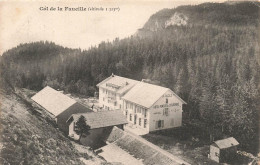 Delcampe - [-10%] FRANCE - Col De La Faucille - Hotel - Pension De La Couronne - Garage - Forêt - Sapins - Carte Postale Ancienne - Unclassified