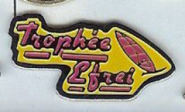 Delcampe - @@ Bateau Planche à Voile Trophée Efrei @@ma160c - Sailing, Yachting