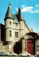 Delcampe - [-5%] FRANCE - Paris - Marais - Manoir De Clisson - Tourelle - Saint Barthélemy - Voiture - Obli 1979 - Carte Postale - Andere Monumenten, Gebouwen