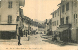 Delcampe - 74 - LA SAVOIE - FAVERGES - RUE CENTRALE - LL - 206 - Faverges