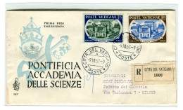 Delcampe - Vaticano FDC Venetia 1957 Accademia Delle Scienze Viaggiata Racc. Per L'Italia - FDC
