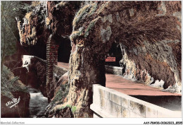 Delcampe - AAYP8-38-0757 - Les Belles Alpes Francaises -Le Vercors - La Route A L'Interieur DES GRANDS GOULETS - Vercors