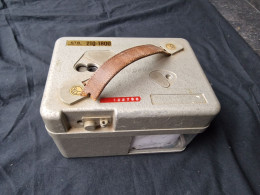 Delcampe - ANCIEN CONSTATEUR A PIGEON (V2516 D) COLOMBOPHILIE (5 Vues) Constateur STB Swiss Made - Otros & Sin Clasificación