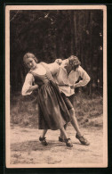 Delcampe - AK Paar Beim Schwedisch-schottischen Volkstanz - Tanz