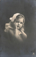 Delcampe - [-5%] FANTAISIE - Enfants - Portrait - Coiffe Blanche - Chocolat César - Animé - Ed RPH - 2449 - Carte Postale Ancienne - Babies