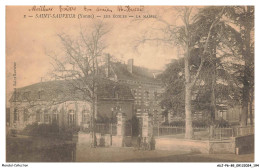Delcampe - AUJP6-0430-89 - SAINT-SAUVEUR - Yonne - Les écoles - La Mairie - Saint Sauveur En Puisaye