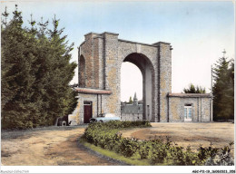 Delcampe - AGCP11-19-0869 - EGLETONS - Porte Monumentale - Entree Du Stade - Egletons