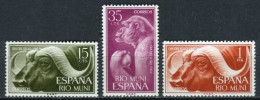 Delcampe - Rio Muni 1962 Journée Du Timbre - Fauna, Buffalo, Monkey Yvert 32 MNH** - Rio Muni