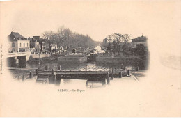 Delcampe - REDON - La Digue - Très Bon état - Redon