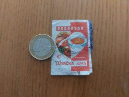 Delcampe - Ancienne étiquette Boîte D'allumettes Yougoslavie "PODRAVKA - LOVACKA JUHA - 50 DRVACA" - Zündholzschachteletiketten