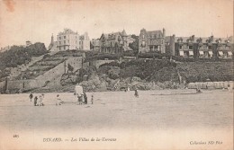 Delcampe - [-5%] FRANCE - Dinard - Villas - Terrasse - Rempart - Rocher - Tente - Enfant - Sable - Animé - Carte Postale Ancienne - Dinard