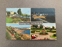 Delcampe - Greetings From Clacton-on-Sea Carte Postale Postcard - Clacton On Sea