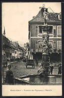 Delcampe - CPA Thann, Fontaine Des Vignerons Sur La Place Centrale - Thann