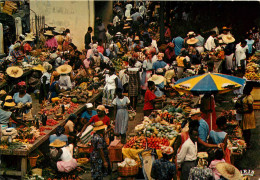 Delcampe - GUADELOUPE POINTE A PITRE MARCHE ST ANTOINE 2 (scan Recto-verso) KEVREN0233 - Pointe A Pitre