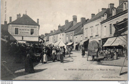 Delcampe - 49 DURTAL - La Place Du Marche - Durtal