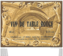 Delcampe - 310Ce    04 Barcelonnette Etiquette De Vin De Table épicerie Giavelli SARL Rouit - Other & Unclassified