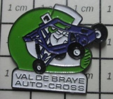 Delcampe - 1118A Pin's Pins / Beau Et Rare ! / SPORTS / AUTOMOBILE AUTO-CROSS VAL DE BRAYE BUGGY-WUGGY - Car Racing - F1