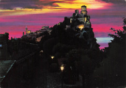 Delcampe - [-10%] ANTILLES - Repubblica Di S Marino - La Première Tour - Vue De Nuit - Carte Postale Ancienne - Dominicaanse Republiek