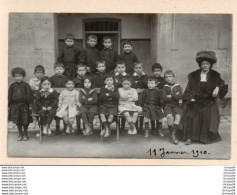 Delcampe - 86Cps  Photo Cartonnée Ecole à Situer (sans Doute Béziers?) En 1910 - Schools