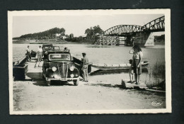 Delcampe - CPSM - 01 - PONT DE VAUX - LE BAC REMPLAÇANT LE PONT DE FLEURVILLE - Pont-de-Vaux